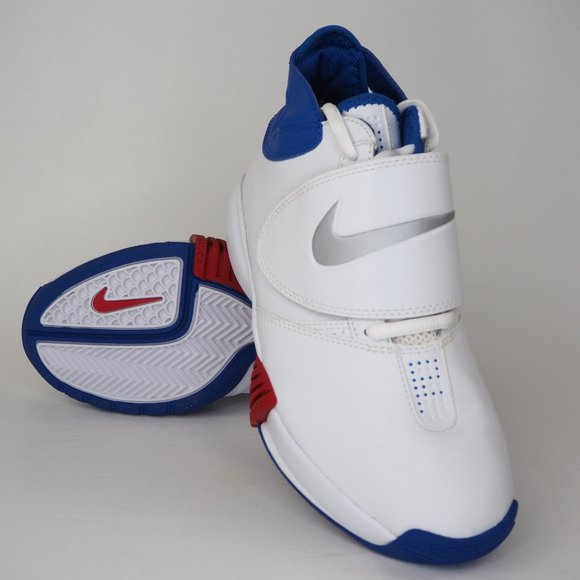 Nike Air P2 Ultimate Boys Shoes White/ Sylver - Picture 11 of 12